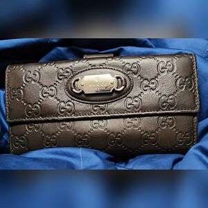 GUCCI: GUCCISSIMA PUNCH CONTINENTAL FLAP WALLET DARK BROWN LEATHER EUC